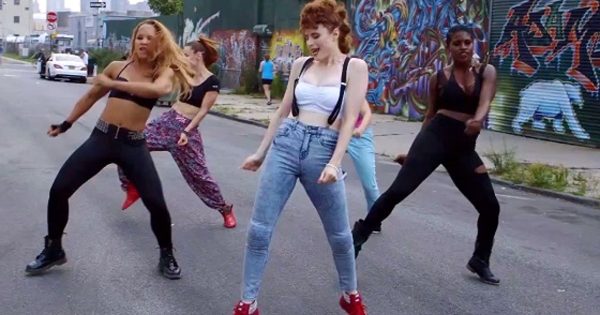 Music video dance