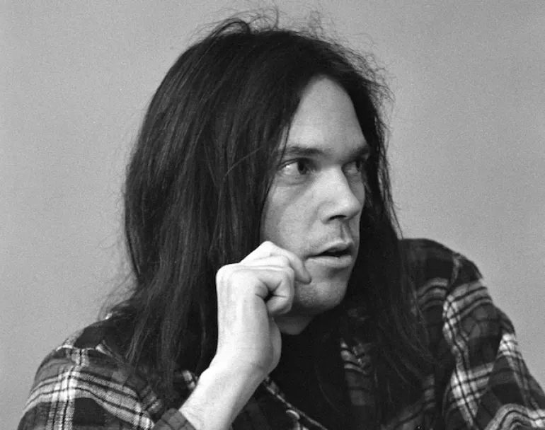 Cinnamon Girl-Neil Young με πιάνο 48 χρόνια μετά