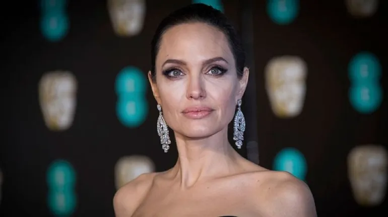 Νέο φιλμ για την Angelina Jolie, αναμένεται να πρωταγωνιστήσει στο θρίλερ "The Kept"