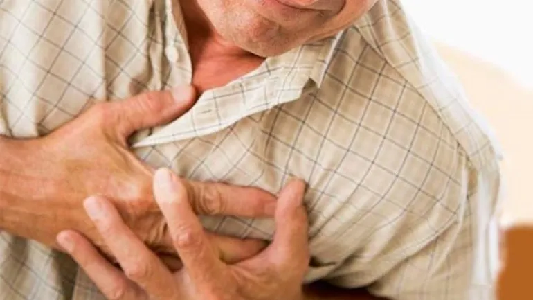 Πώς να αντιμετωπίσετε μια καρδιακή προσβολή 