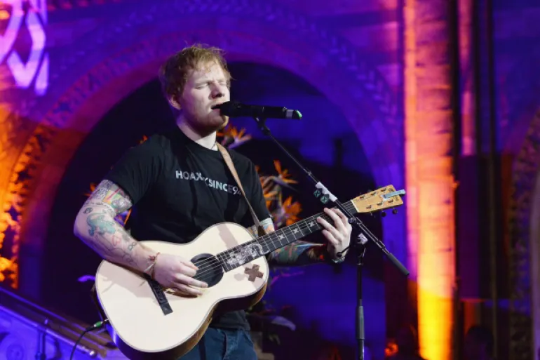 Ed Sheeran: Νο 1 & με 2 τραγούδια στα 10 της Αμερικής