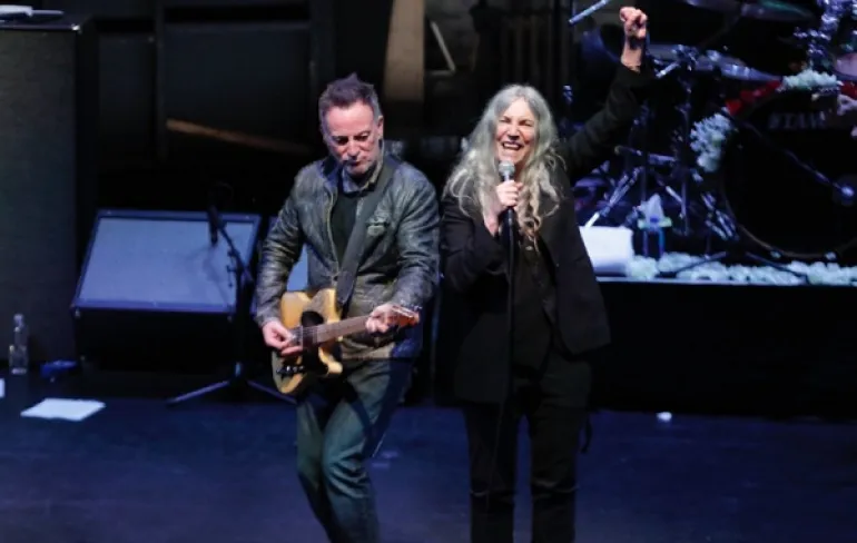 Patti Smith, Bruce Springsteen, Michael Stipe χθες μαζί στην Νέα Υόρκη