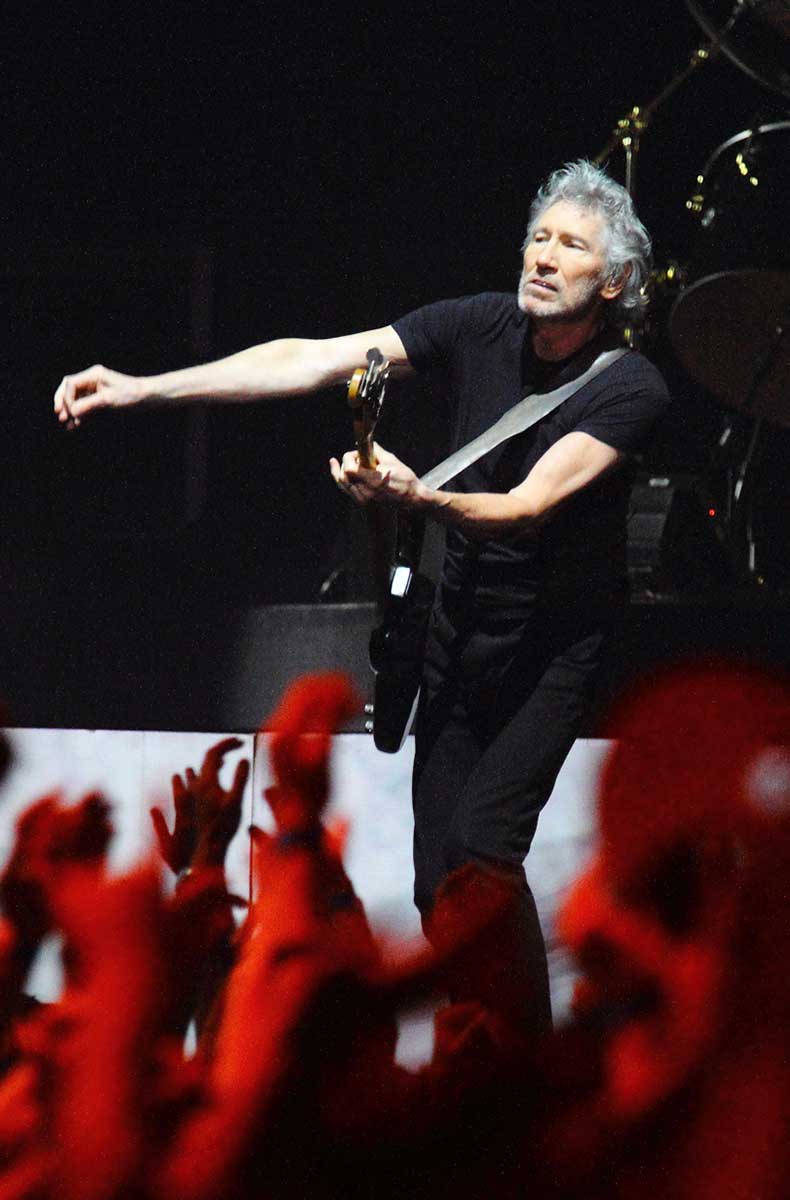 roger waters sinavlia athina 5