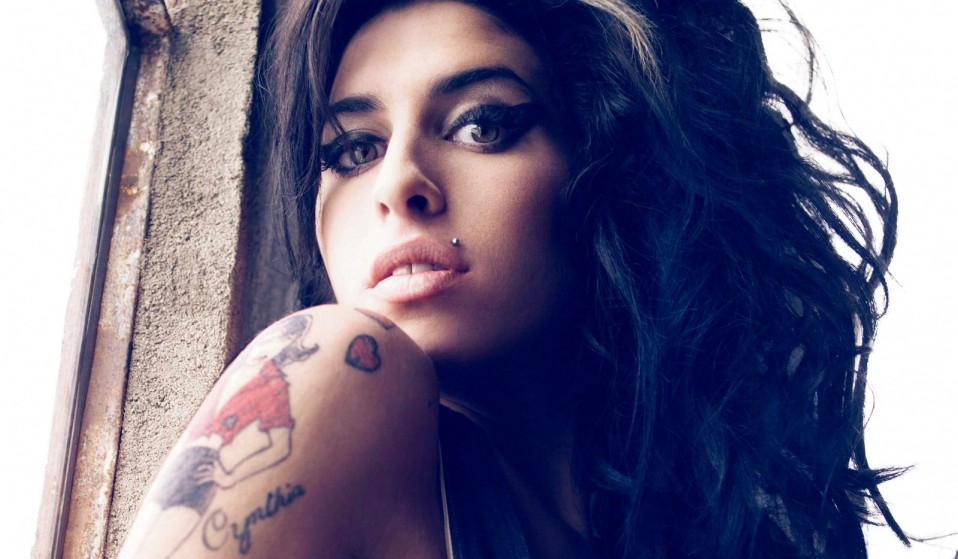 Amy Winehouse Wallpapers 958x559a