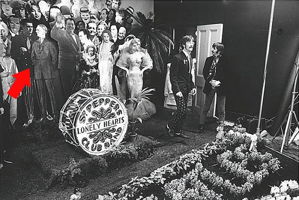 sgt pepper stage hitler The Beatles