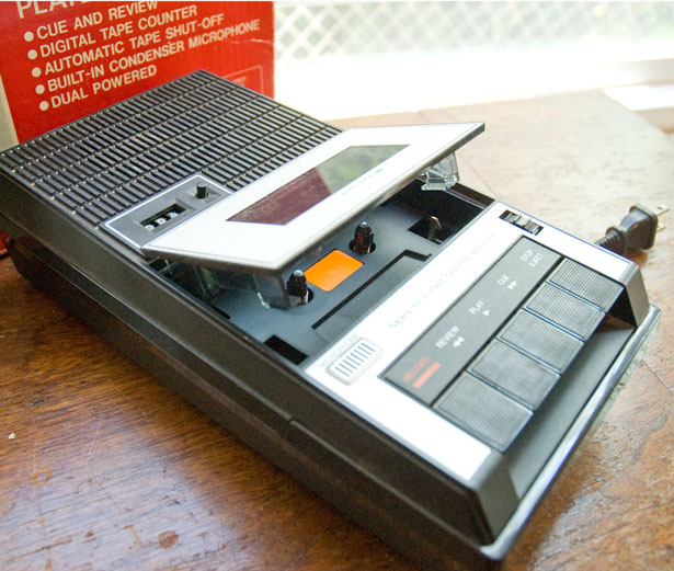 cassete tape recorder