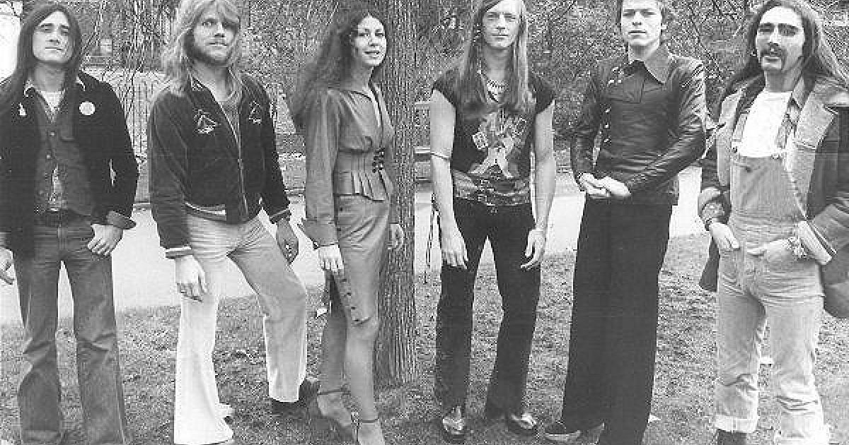 Vinegαr Joe Never Met A Dog