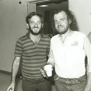 10 από τις διασκευές που ξεπέρασαν το πρωτότυπο (με τα original) 