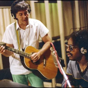 Ebony and Ivory (1982) | Paul McCartney & Stevie Wonder