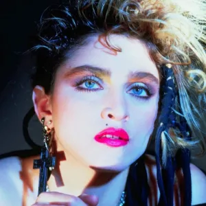Τα 10 καλύτερα τραγούδια της MADONNA