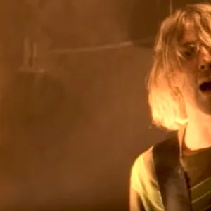 “Smells Like Teen Spirit” 1 δις εμφανίσεις στο Youtube