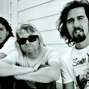 Αυτοί που έζησαν στο '70, '80 και '90 ΄θέλουν πίσω τα αγαπημένα τους συγκροτήματα'