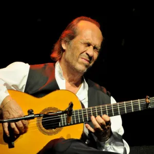 Paco De Lucia: Ένας δεξιοτέχνης του φλαμένκο...