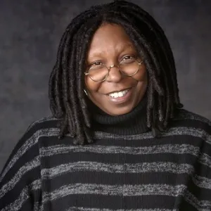 Whoopi Goldberg: Έχει λάβει Emmy, Grammy, Oscar και Tony... 