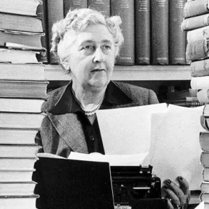 10 διάσημα αποφθέγματα της Agatha Christie
