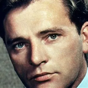 Forever Autumn -Αφηγητής Richard Burton The War Of The Worlds