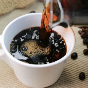 Αυστριακοί επιστήμονες λένε ότι όσοι πίνουν σκέτο καφέ είναι ψυχοπαθείς