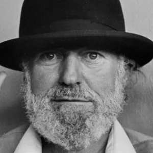 102 χρόνια από την γέννηση του - Ο  Lawrence Ferlinghetti διαβάζει ποιήματα του