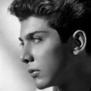 80 ετών ο Paul Anka, αγαπήθηκε όσο λίγοι στην Ελλάδα