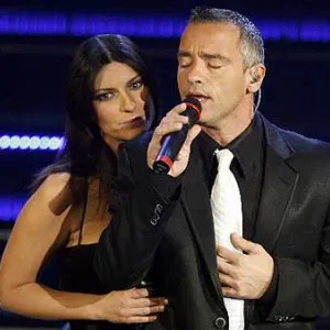 Eros Ramazzotti (έγινε 58 ετών) & Laura Pausini στο Σαν Ρέμο