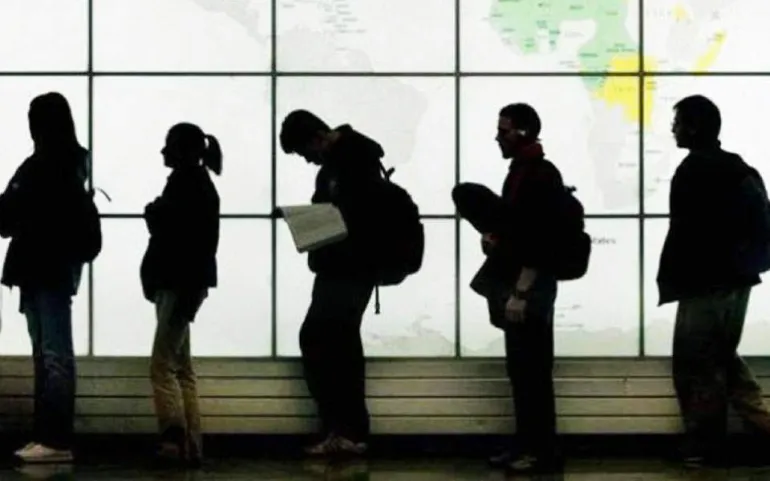 Ταξίδι χωρίς επιστροφή για το 82% όσων μετανάστευσαν στο εξωτερικό