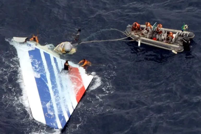 Νέο ντοκιμαντέρ αποκαλύπτει: Έτσι έπεσε το αεροσκάφος της Malaysia Airlines