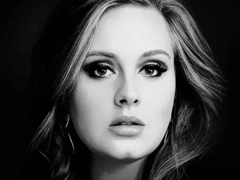 Σατιρίζουν το Hello της Adele στο διαδίκτυο