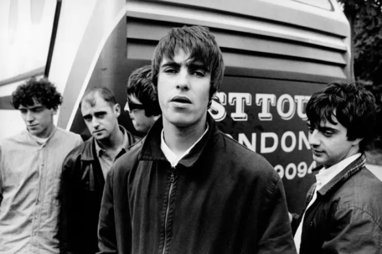 Cigarettes and Alcohol-Oasis στο Glastonbury το 1994
