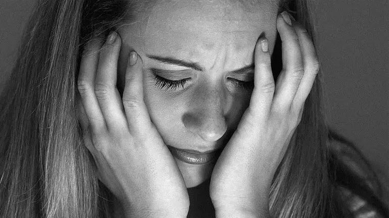 Γιατί είναι συχνότερη η κατάθλιψη στις γυναίκες;