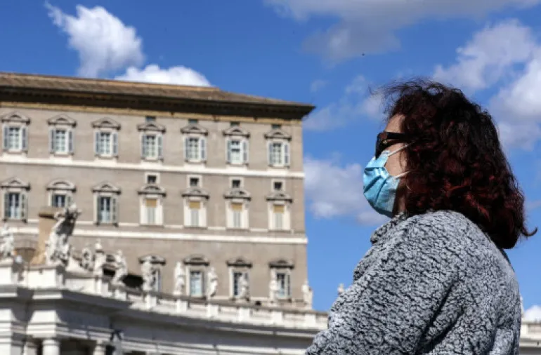 Συγκλονιστική μαρτυρία από μια γυναίκα που ζει στην Ιταλία 