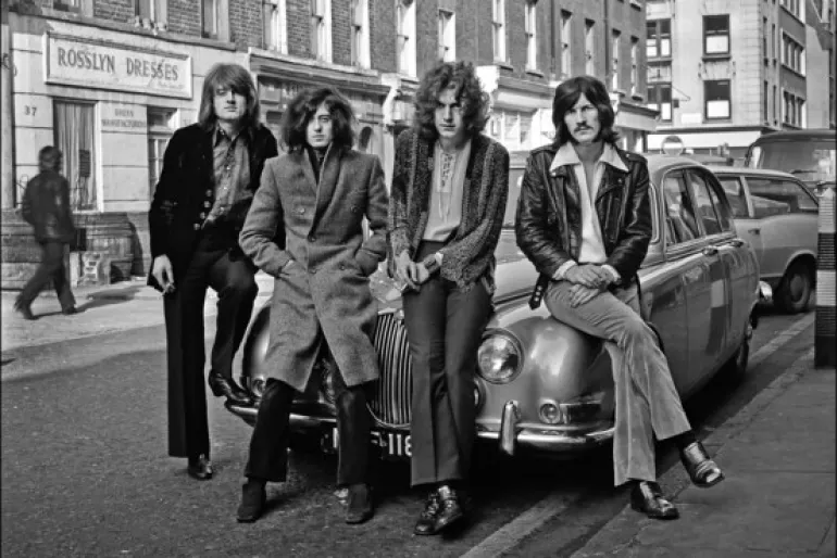 46 χρόνια Physical Graffiti, In My Time Of Dyin'