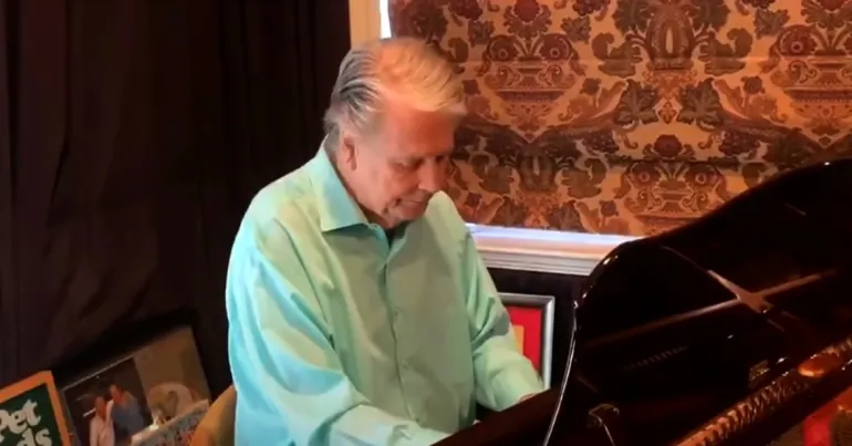 Οι Brian Wilson, Mike Love των Beach Boys σε απομόνωση θυμούνται 'τις καλές μέρες'