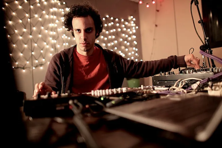 Angel Echoes-Four Tet