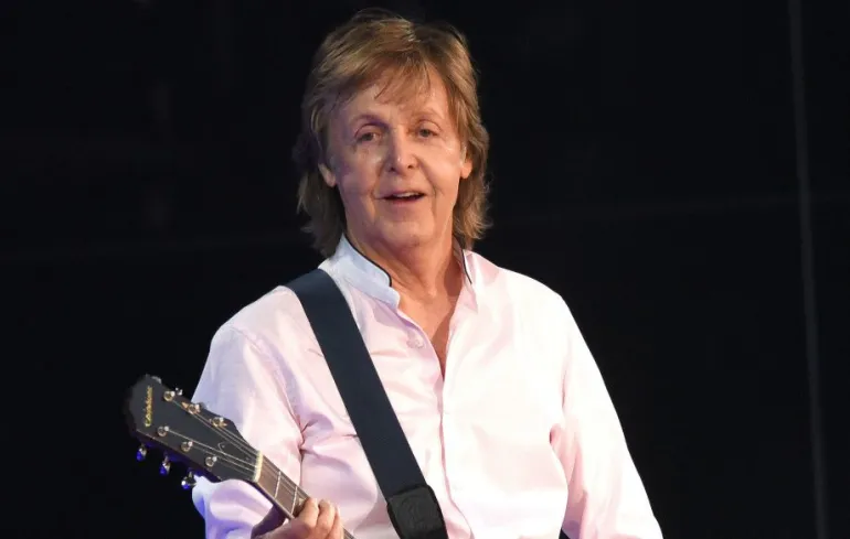 O Paul McCartney σε ηλικία 78 ετών θα είναι επικεφαλής στο Glastonbury το 2020
