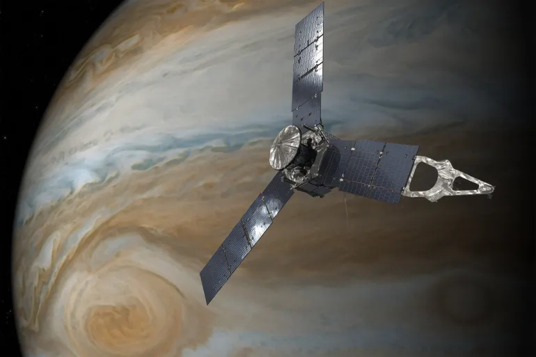 Mε μουσική του Βαγγέλη Παπαθανασίου, το Juno της NASA κάνει ταξίδι στο διάστημα, στον παγωμένο Γανυμήδη