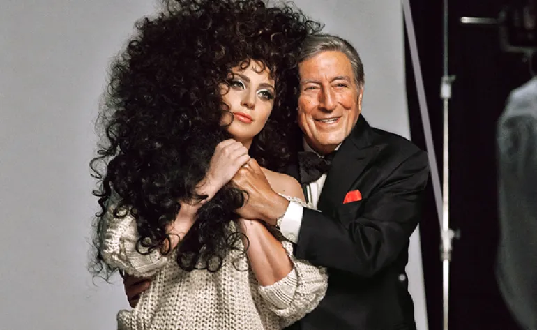 Cheek To Cheek-Lady Gaga & Tony Bennett  στο View