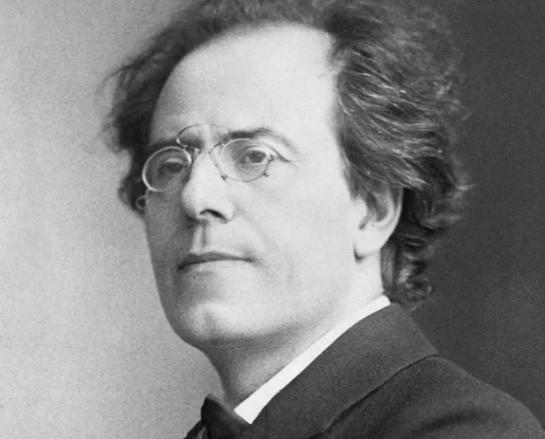 Ο Στάθης Δρογώσης και η 10η συμφωνία του Mahler