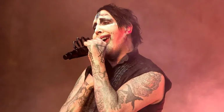 Marilyn Manson διασκευάζει το The End των Doors