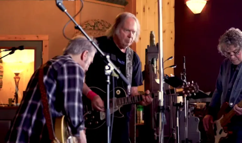 Neil Young – “Shut It Down 2020″