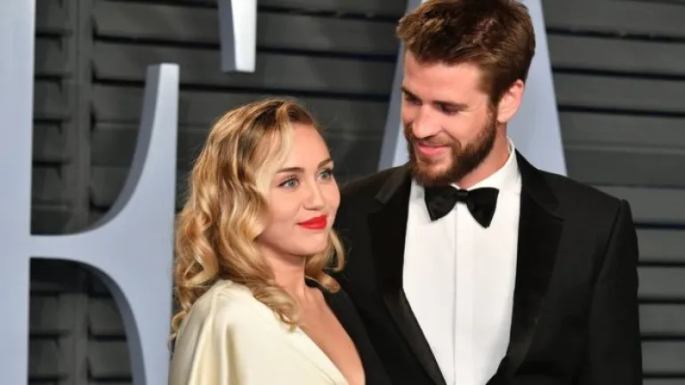 Η Miley Cyrus παντρεύτηκε τον Αυστραλό ηθοποιό Liam Hemsworth