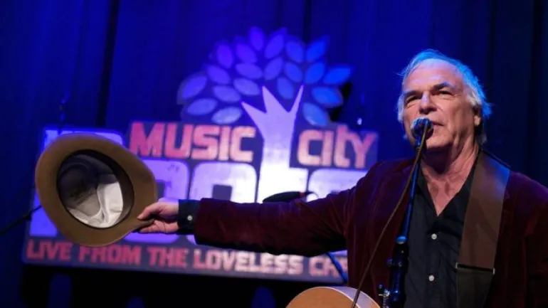 David Olney: Αμερικανός τραγουδιστής της φολκ, ζήτησε συγγνώμη από το κοινό και πέθανε, ήταν  71 ετών