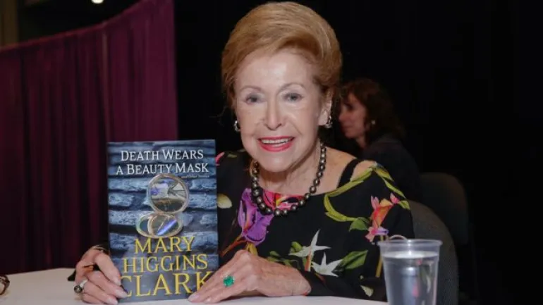 Πέθανε η  συγγραφέας των βιβλίων μυστηρίου, Μαίρη Χίγκινς - Κλαρκ