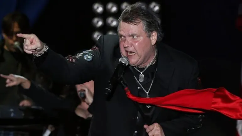 O Meat Loaf κατέρρευσε στην σκηνή 