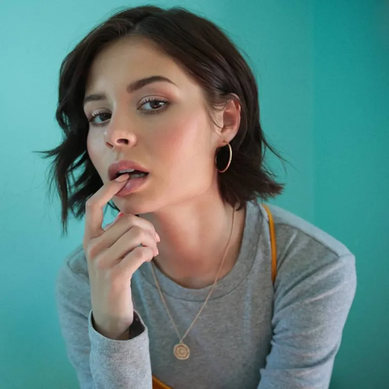 Colder- Nina Nesbitt