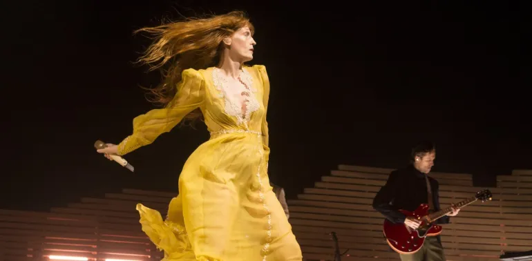 Οι Florence+The Machine στην καλύτερη τους εμφάνιση στο Γαλάτσι