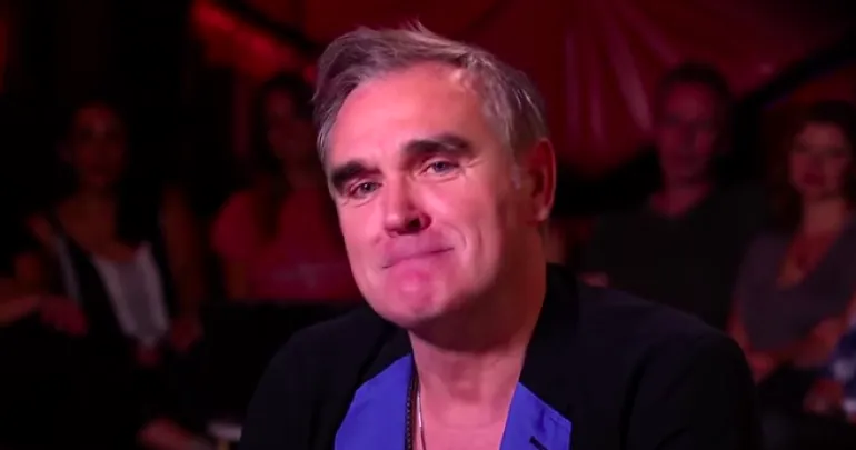 O Morrissey στον Larry King μιλάει για καρκίνο, κατάθλιψη, σεξ κα.