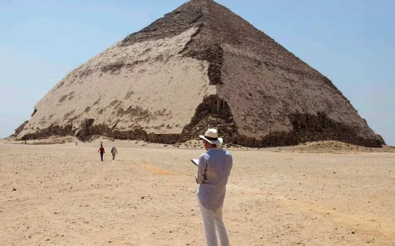 Αίγυπτος: Ανοίγουν για το κοινό δύο αρχαίες πυραμίδες -Τι κρύβουν μέσα