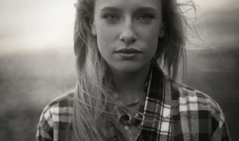 Lionhearted-Billie Marten