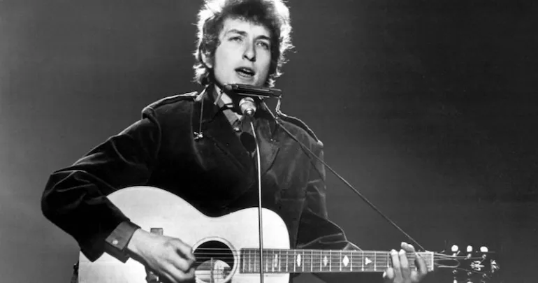 O Bob Dylan έγινε ο γηραιότερος τραγουδιστής με Νο 1 άλμπουμ στην Αγγλία
