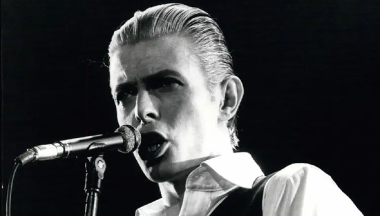 25 Φωτογραφίες του Bowie που αποδεικνύουν ότι ήταν ο πιο στυλάτος καλλιτέχνης